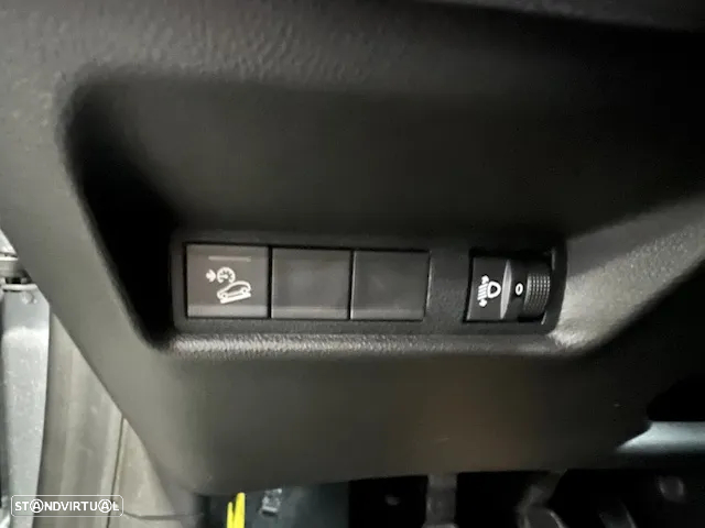 Jeep Avenger 1.2 GSE T3 Altitude - 20