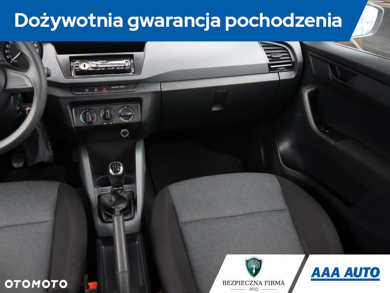 Skoda Fabia - 9