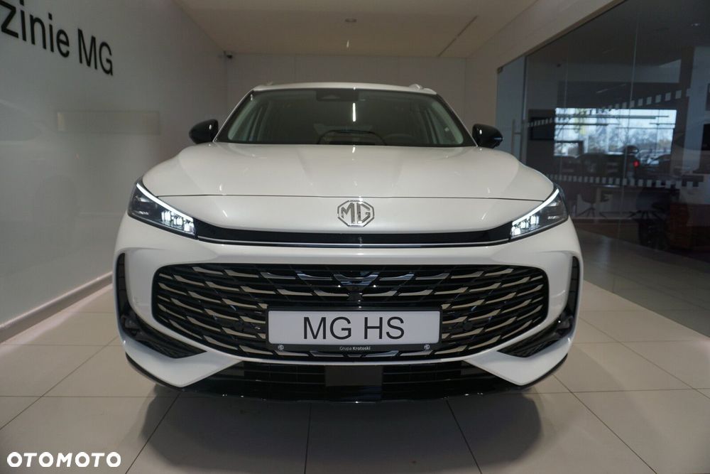 MG HS Hybrid+ - 4