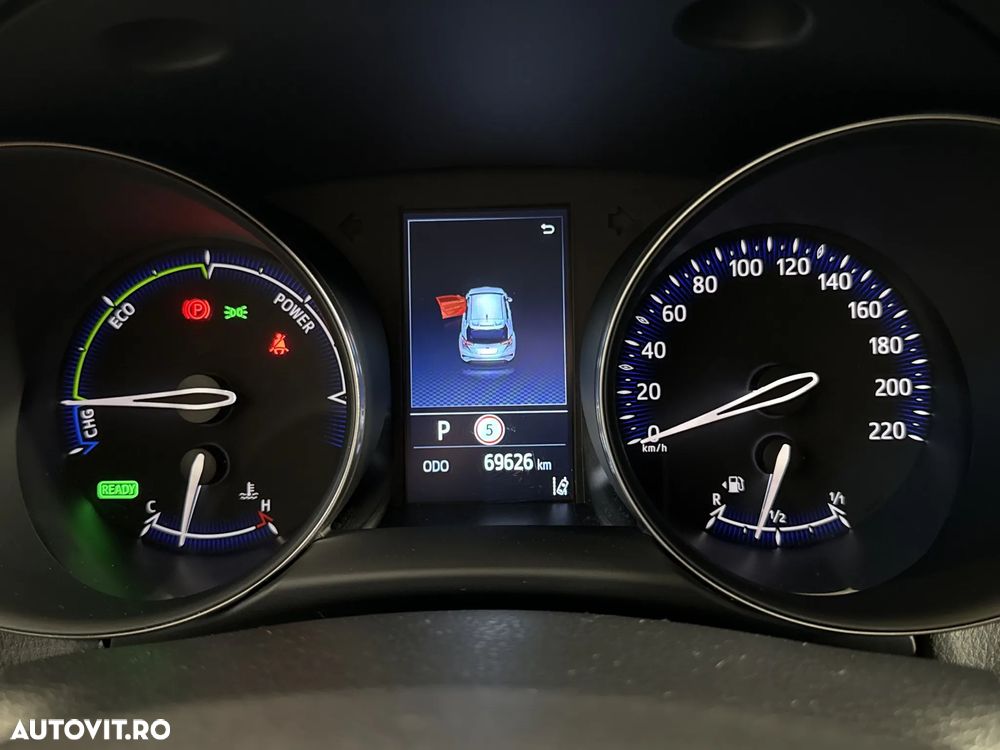 Toyota C-HR - 11