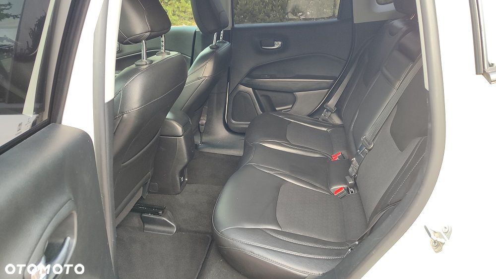 Jeep Compass 1.4 TMair Night Eagle FWD S&S - 29