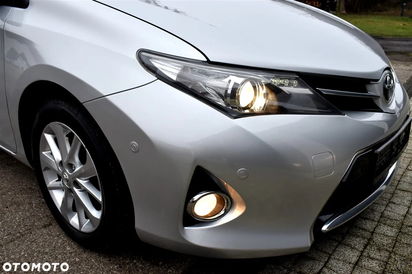 Toyota Auris 1.6 Sprint MS - 10