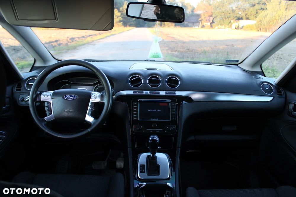 Ford S-Max - 4