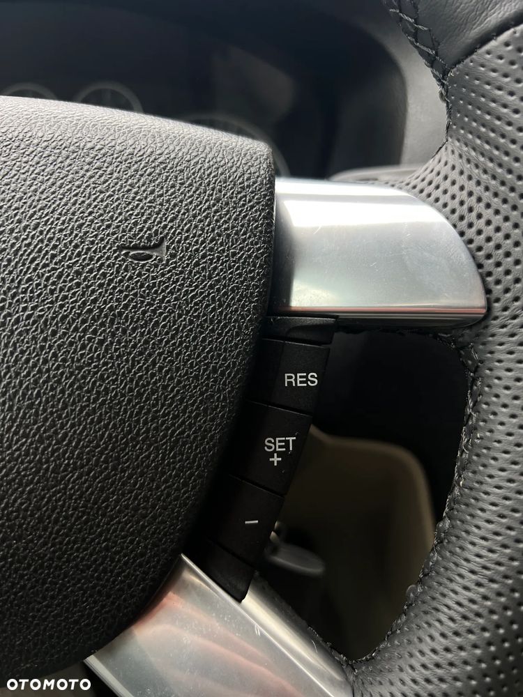 Ford Focus - 25