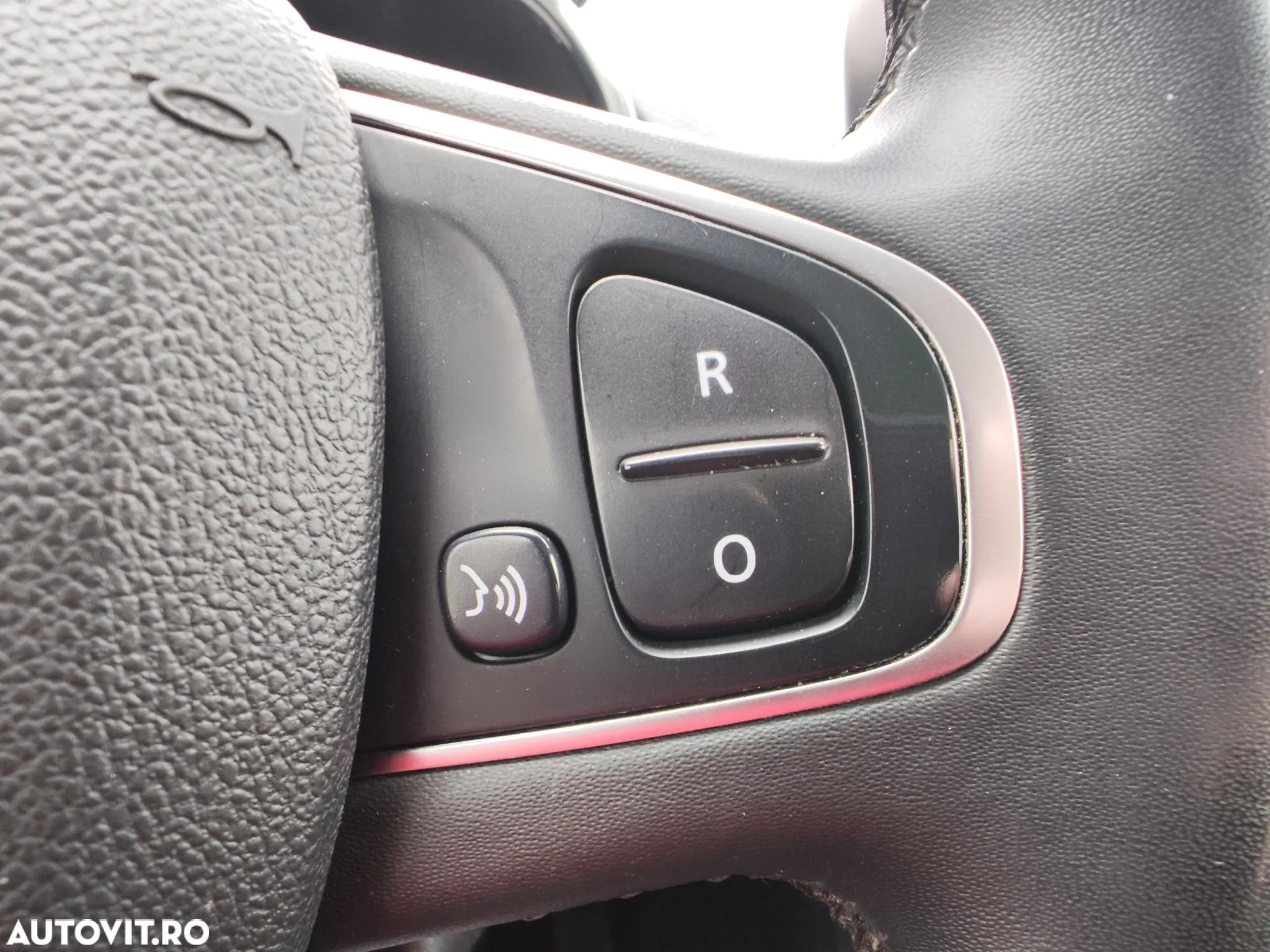 Renault Clio - 23