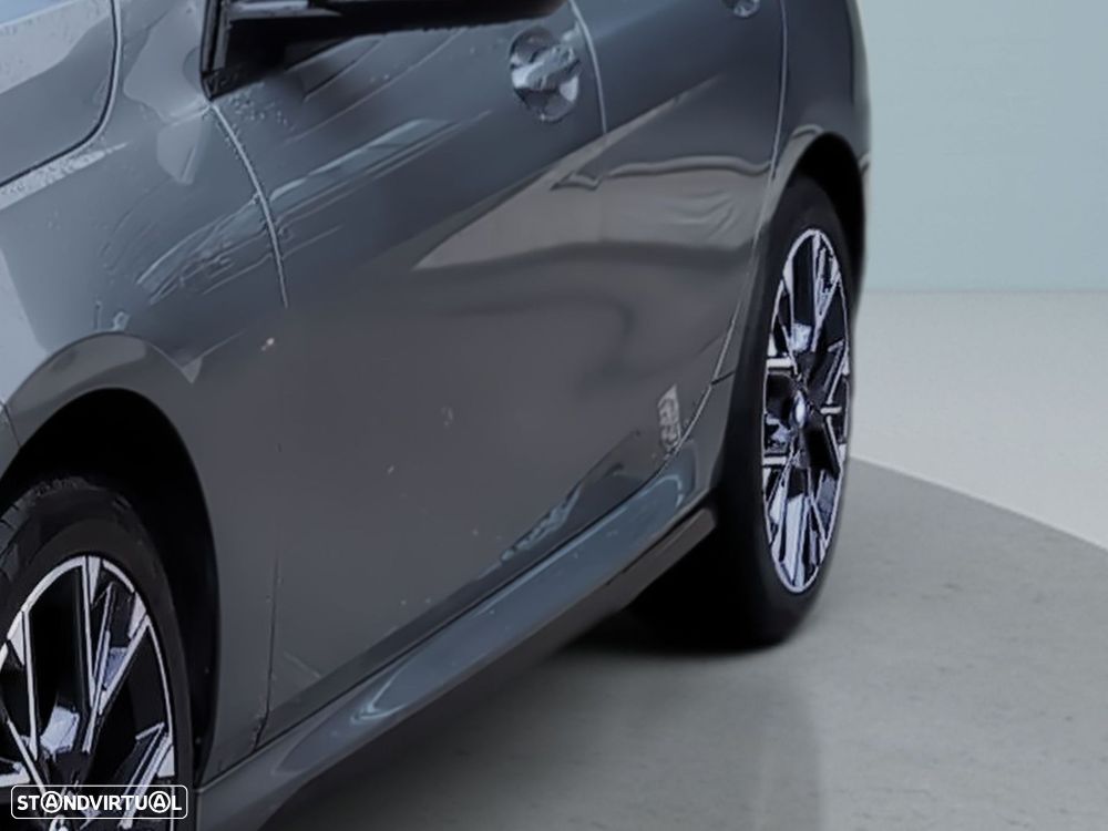 BMW 216 Pack Desportivo M — fotografia 4