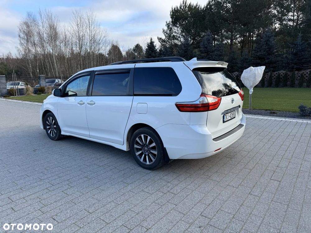 Toyota Sienna 3.5 V6 Limited AWD - 21