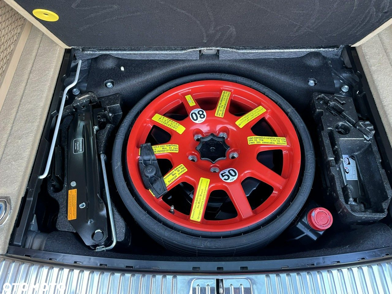 Porsche Cayenne - 39