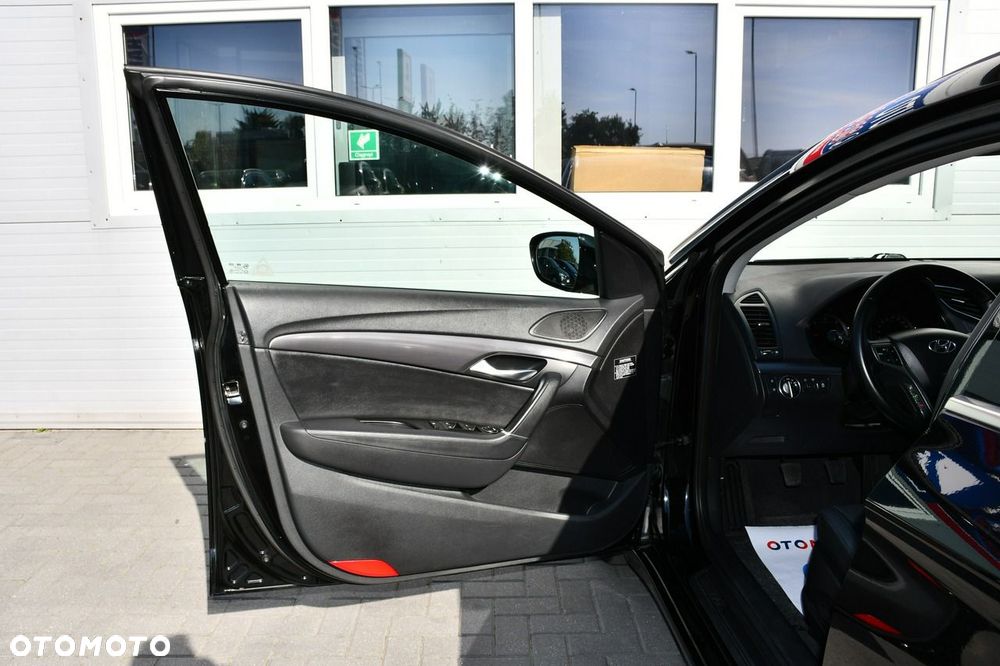 Hyundai i40 1.7 CRDi BlueDrive Style - 36