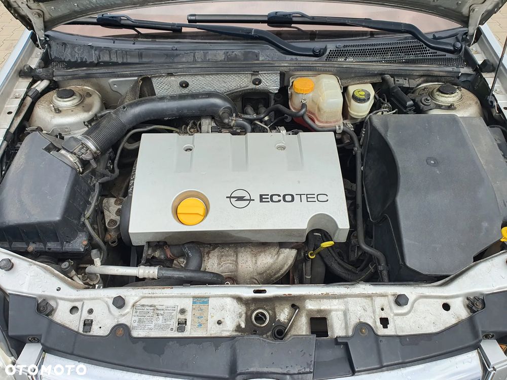 Opel Signum 1.8 - 15