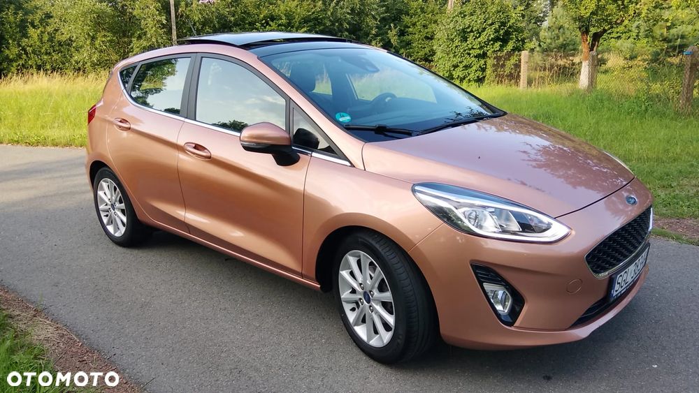 Ford Fiesta 1.0 EcoBoost S&S TITANIUM - 5