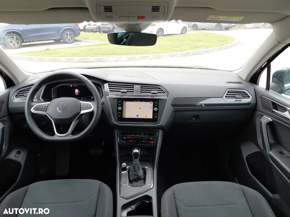Volkswagen Tiguan 2.0 TDI DSG Elegance - 12