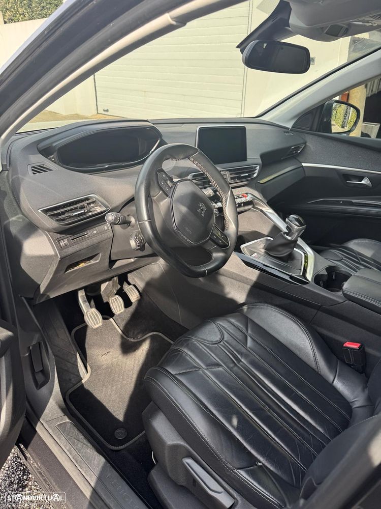Peugeot 5008 1.5 BlueHDi Allure - 11