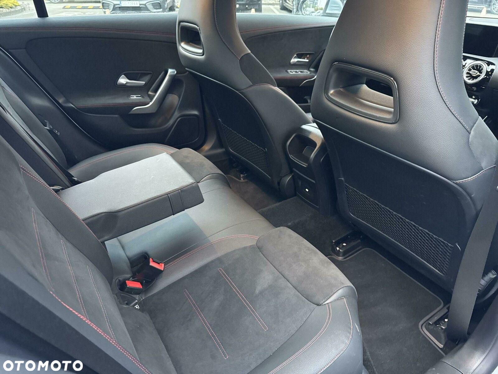Mercedes-Benz CLA - 20