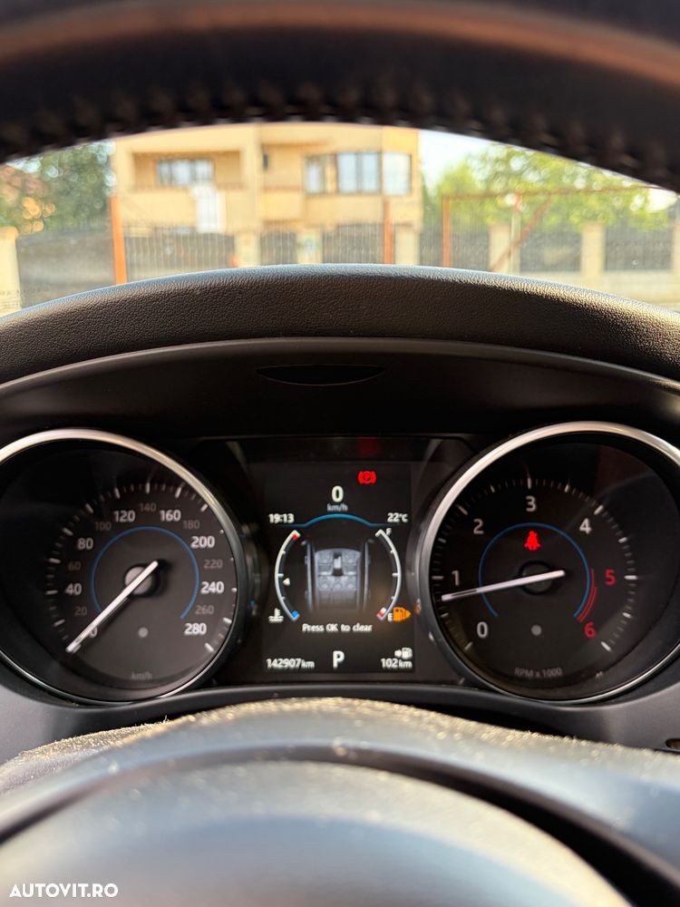 Jaguar F-Pace 20d Aut. Prestige - 9