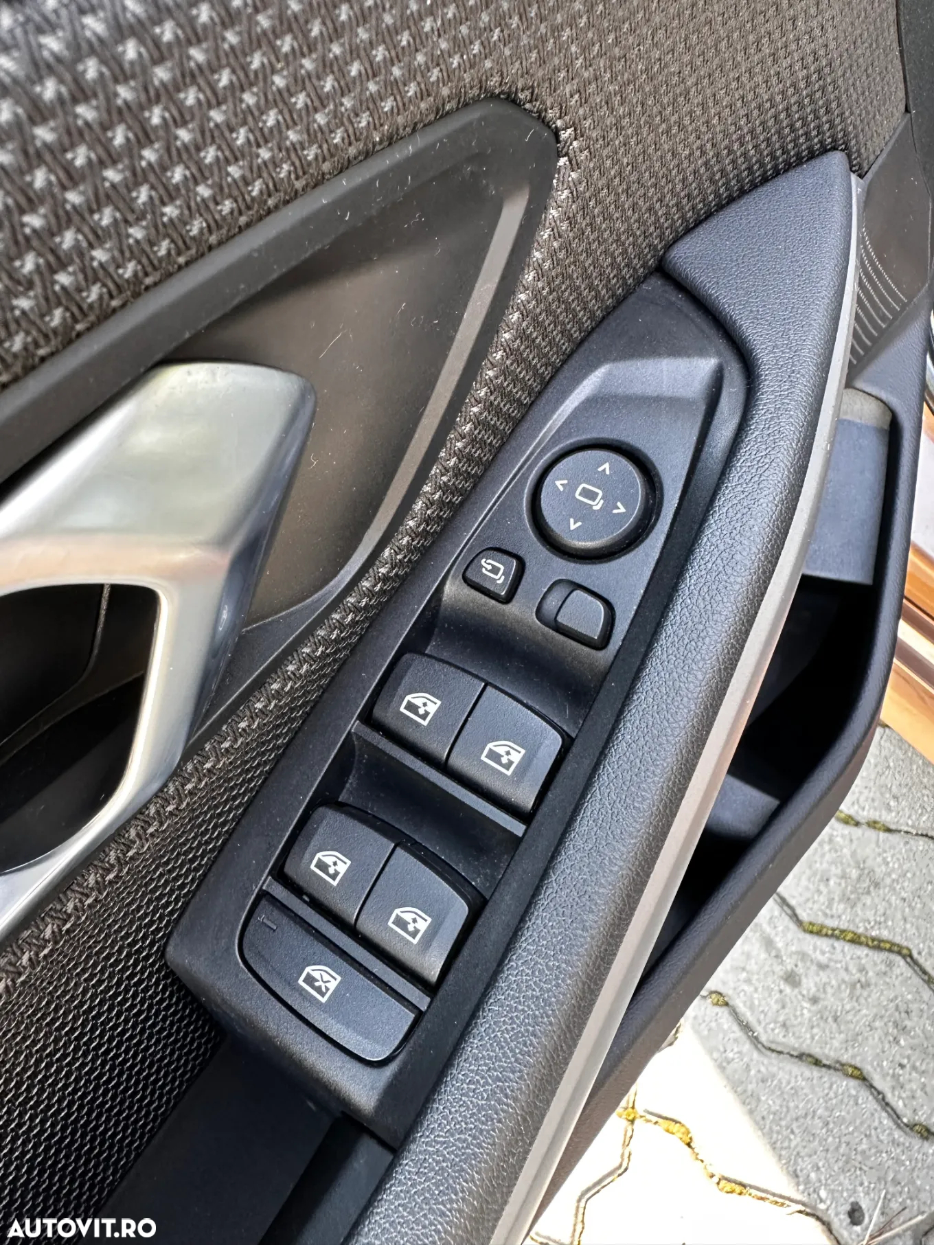 BMW Seria 3 318d Aut. - 32