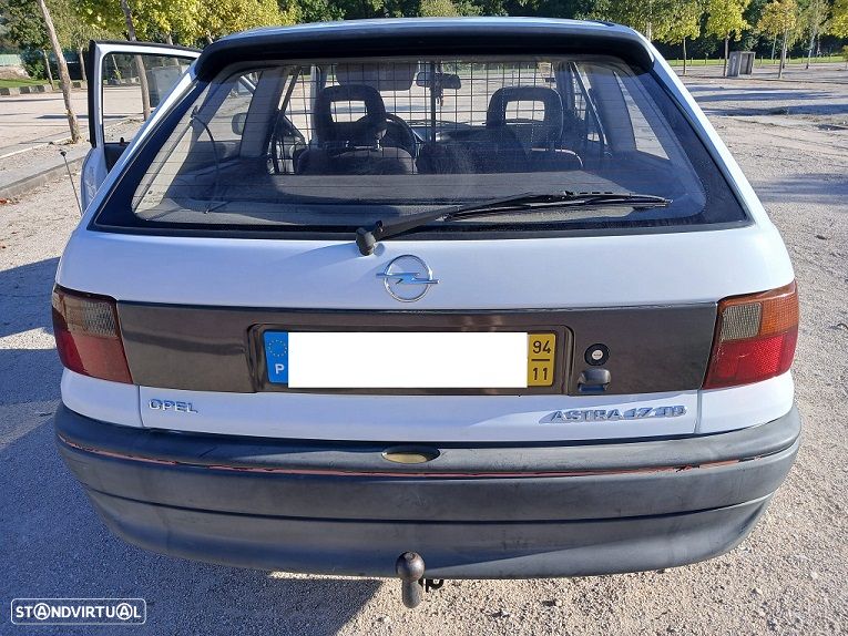 Opel Astra - 3