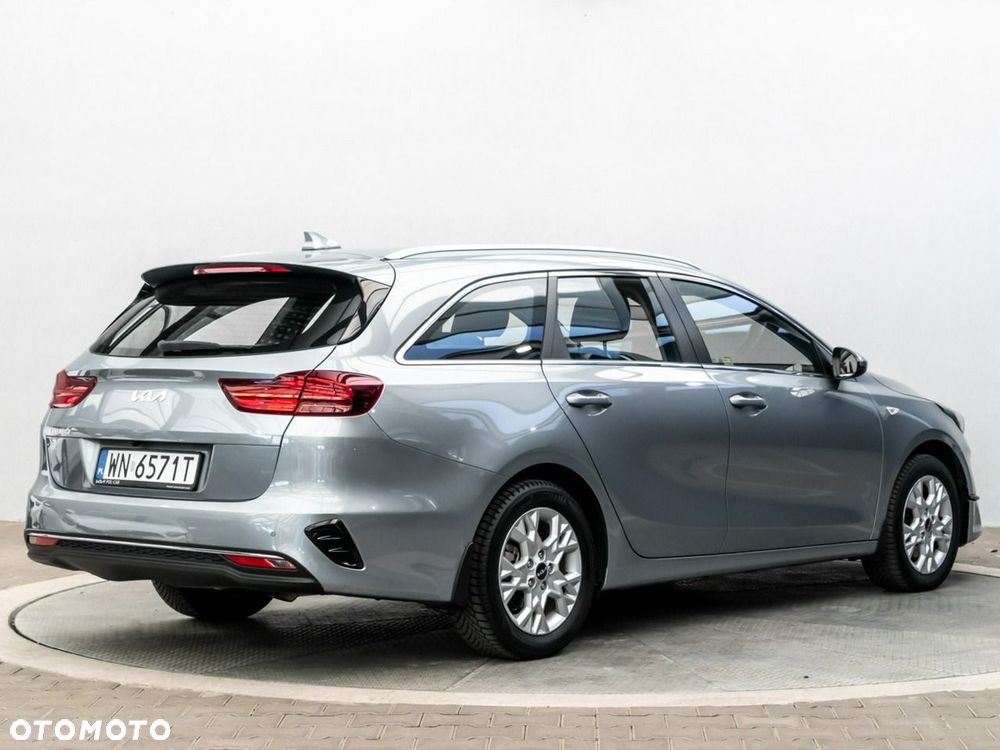 Kia Ceed 1.5 T-GDI M - 3