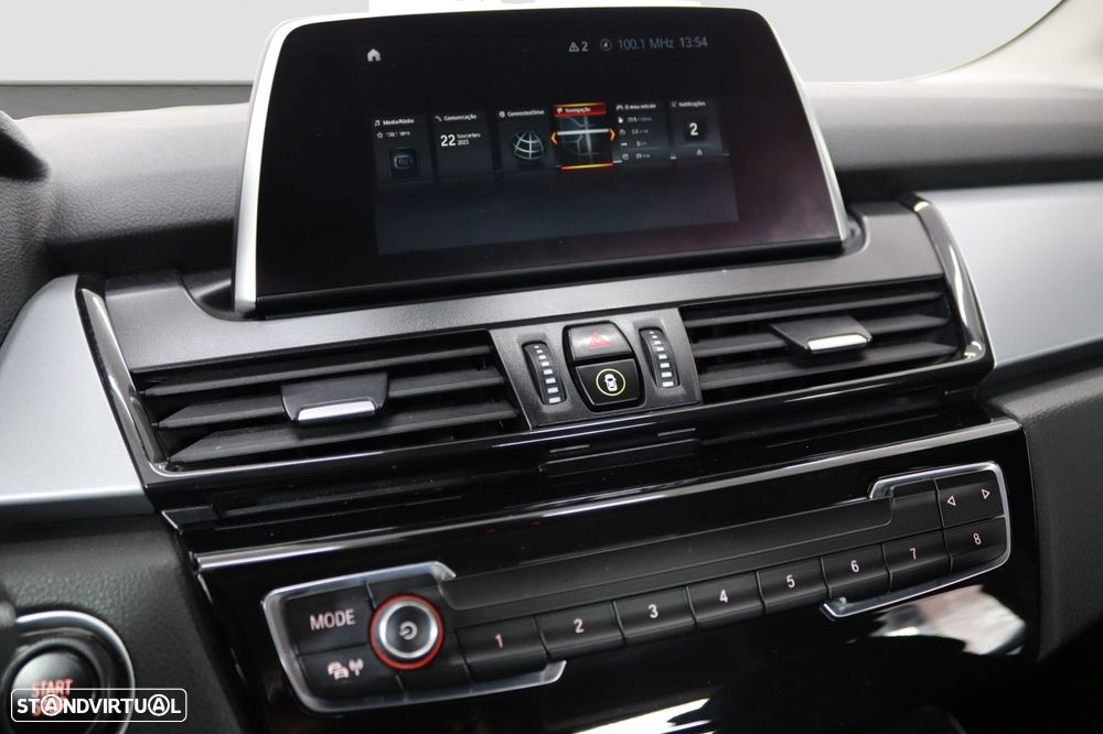 BMW 225xe Active Tourer Advantage - 6