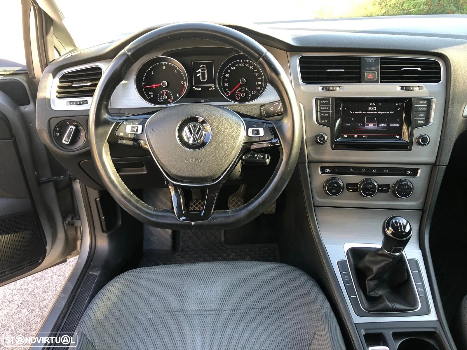 VW Golf Variant 1.6 TDi Confortline - 13