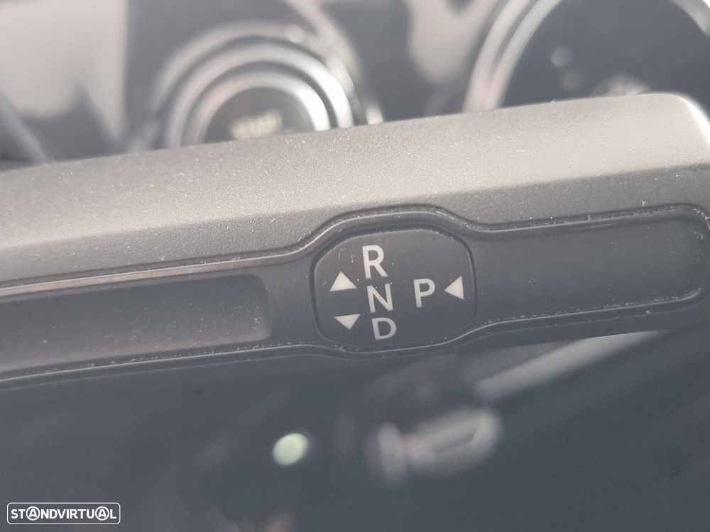 Mercedes-Benz CLA 180 d Style Aut. - 27