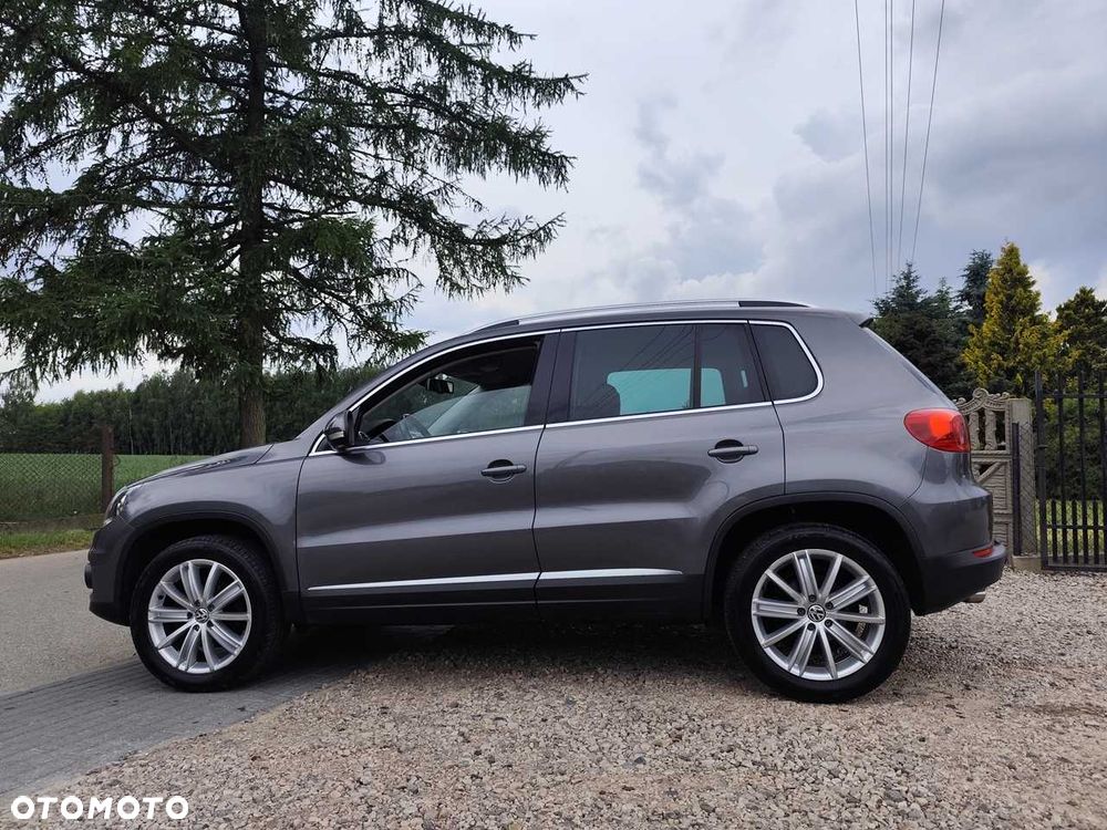 Volkswagen Tiguan - 2