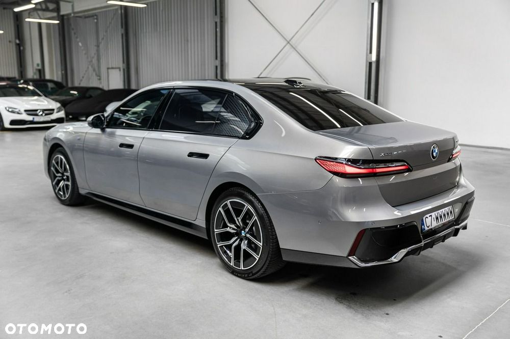 BMW Seria 7 740d xDrive mHEV M Sport sport - 13