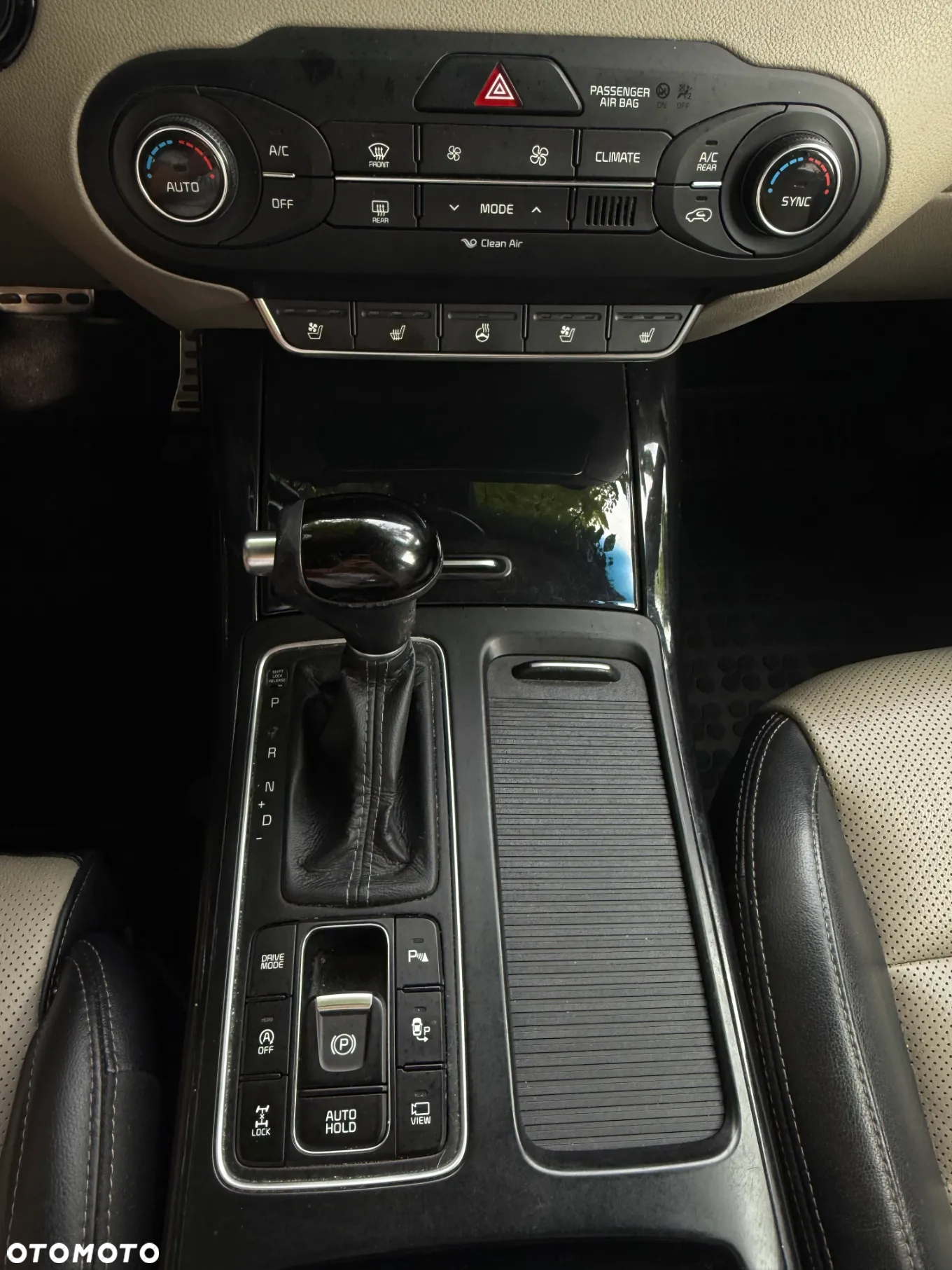 Kia Sorento 2.0 CRDI Business Line Plus - 22
