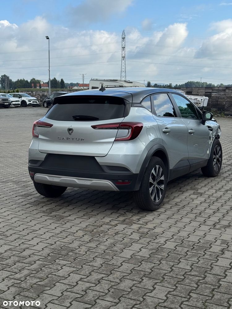 Renault Captur - 10