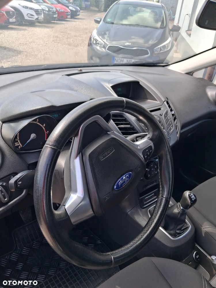 Ford Fiesta - 14