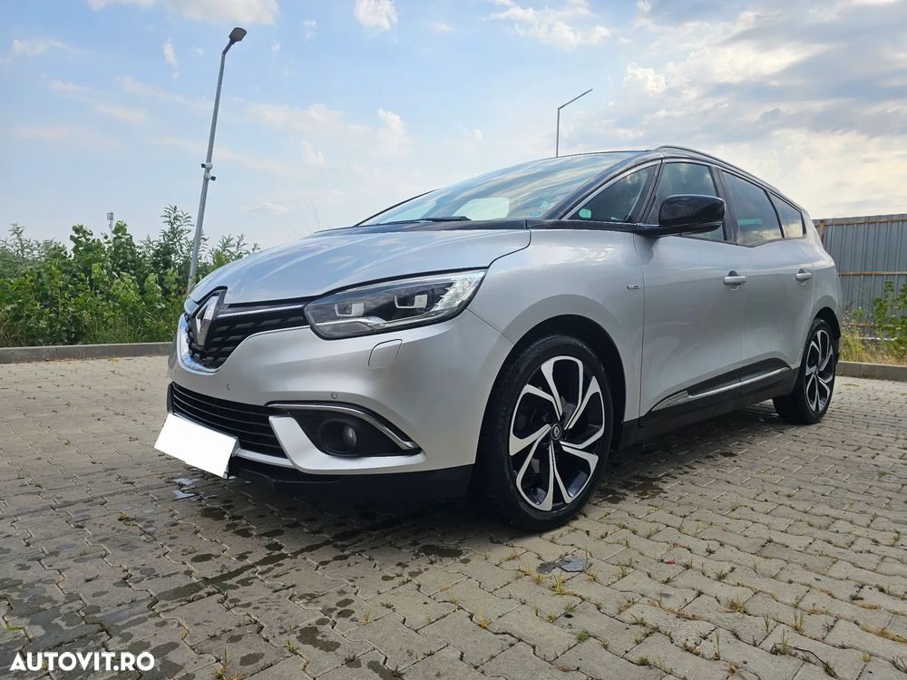 Renault Grand Scenic - 1