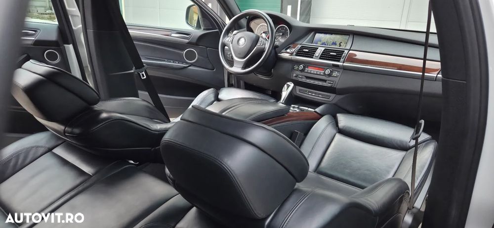 BMW X6 xDrive40d - 16