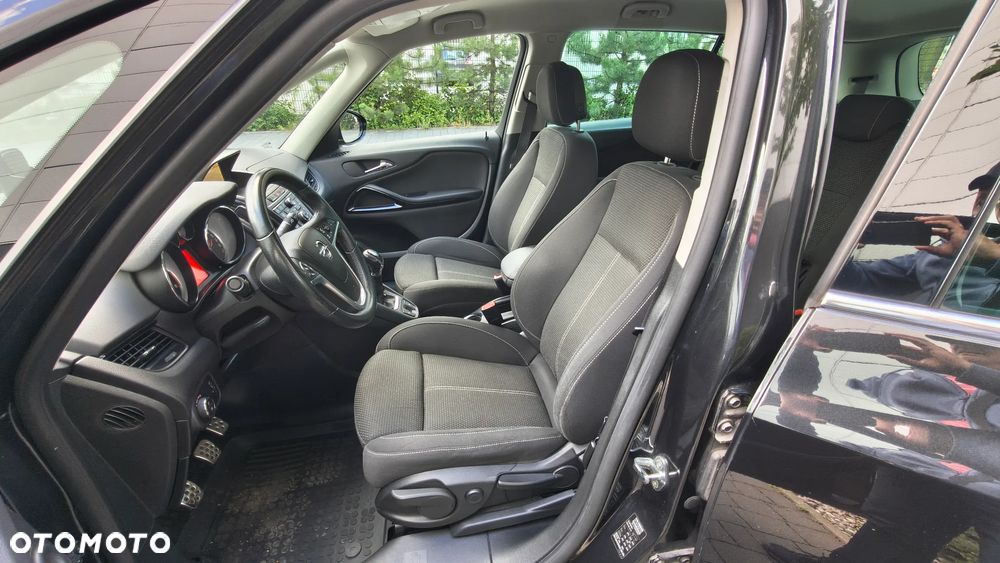 Opel Zafira Tourer 2.0 CDTI Edition - 11