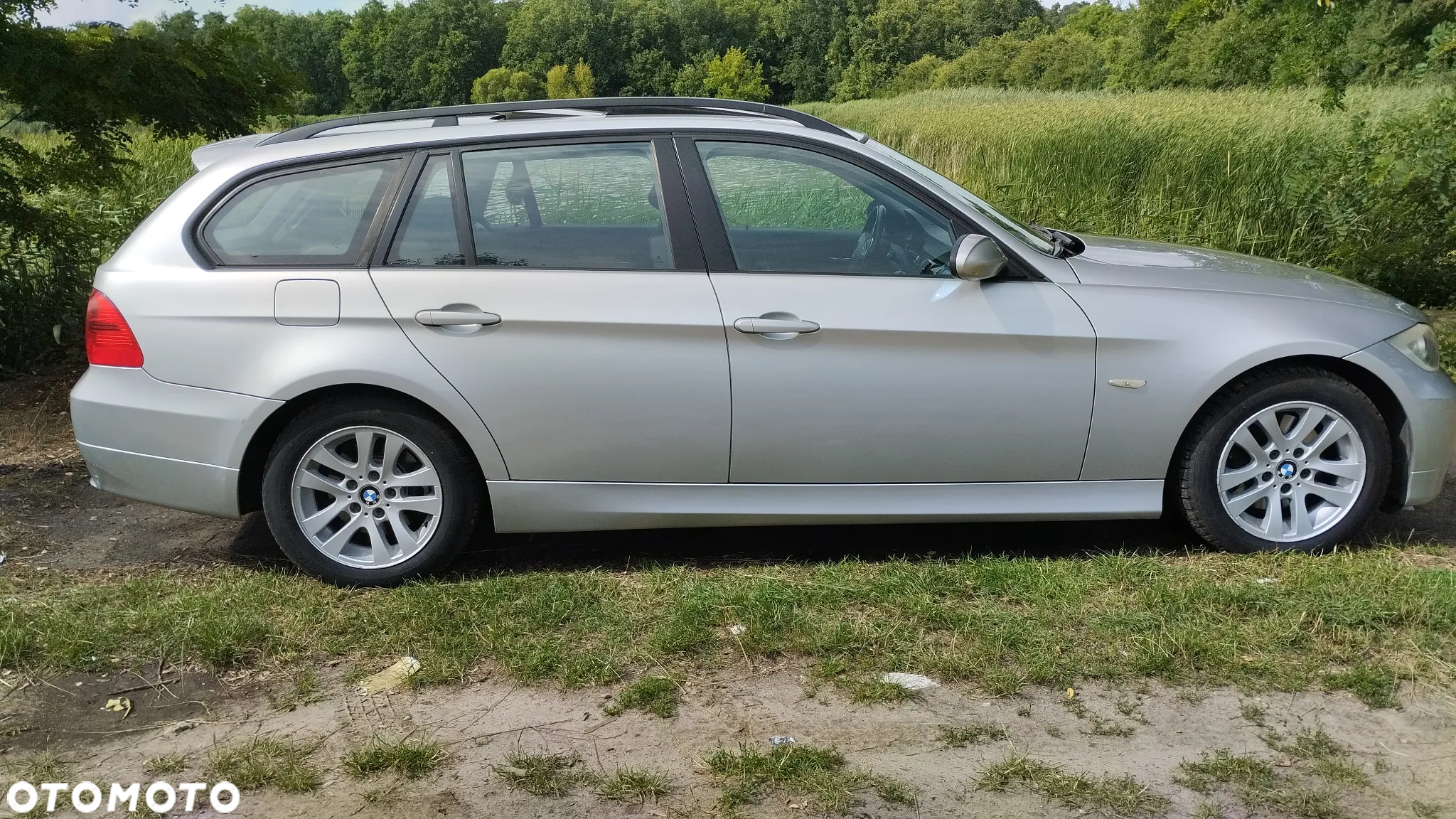 BMW Seria 3 318i - 5