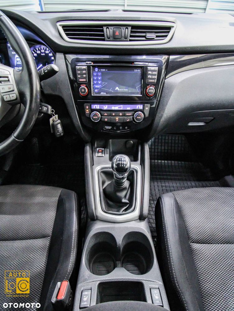 Nissan Qashqai 1.6 DCi ALL-MODE 4x4i N-Connecta - 15