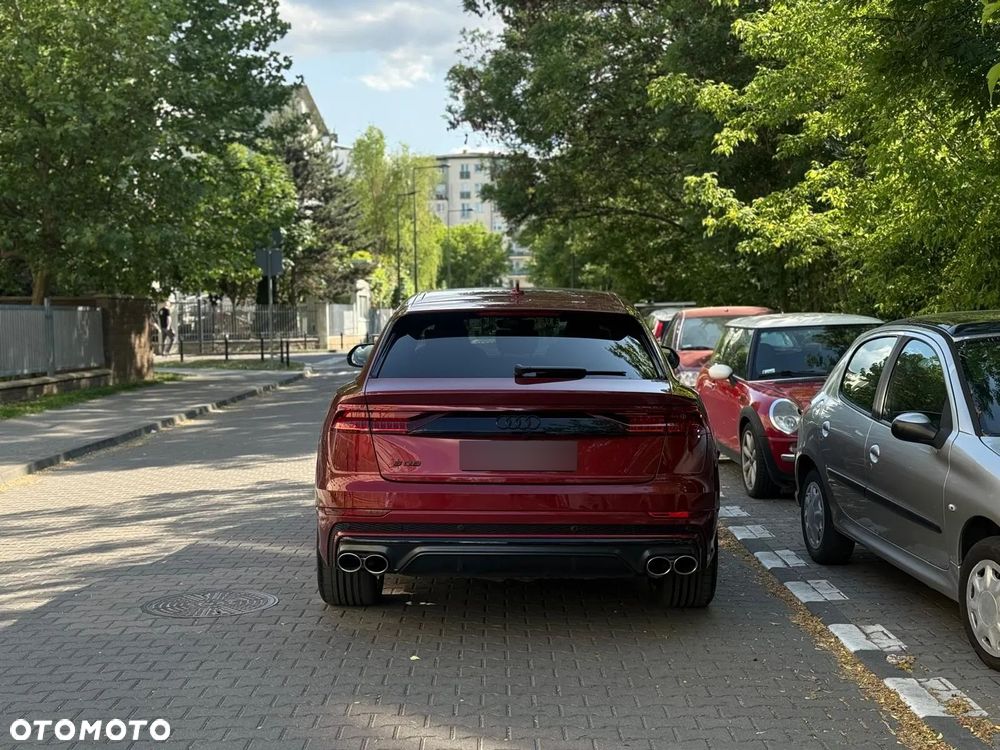 Audi SQ8 - 10