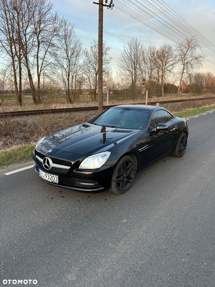 Mercedes-Benz SLK 250 CGI - 1