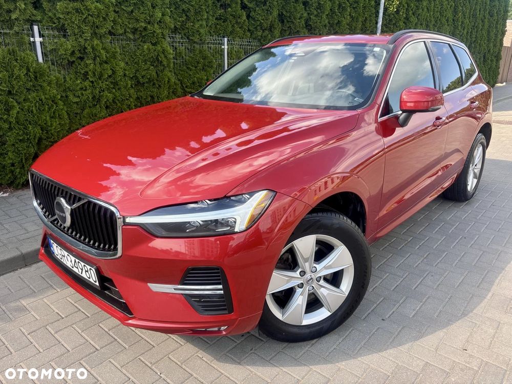 Volvo XC 60 B6 B AWD Momentum Pro - 4