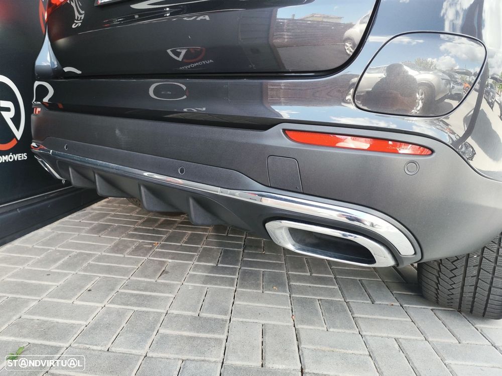 Mercedes-Benz GLC 300 - 50