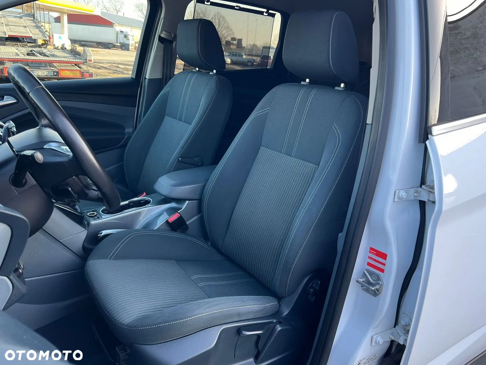 Ford C-MAX 2.0 TDCi Titanium - 29