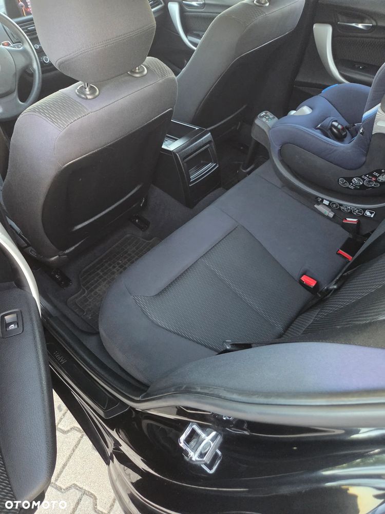 BMW Seria 1 - 12