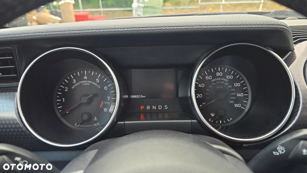Ford Mustang - 16