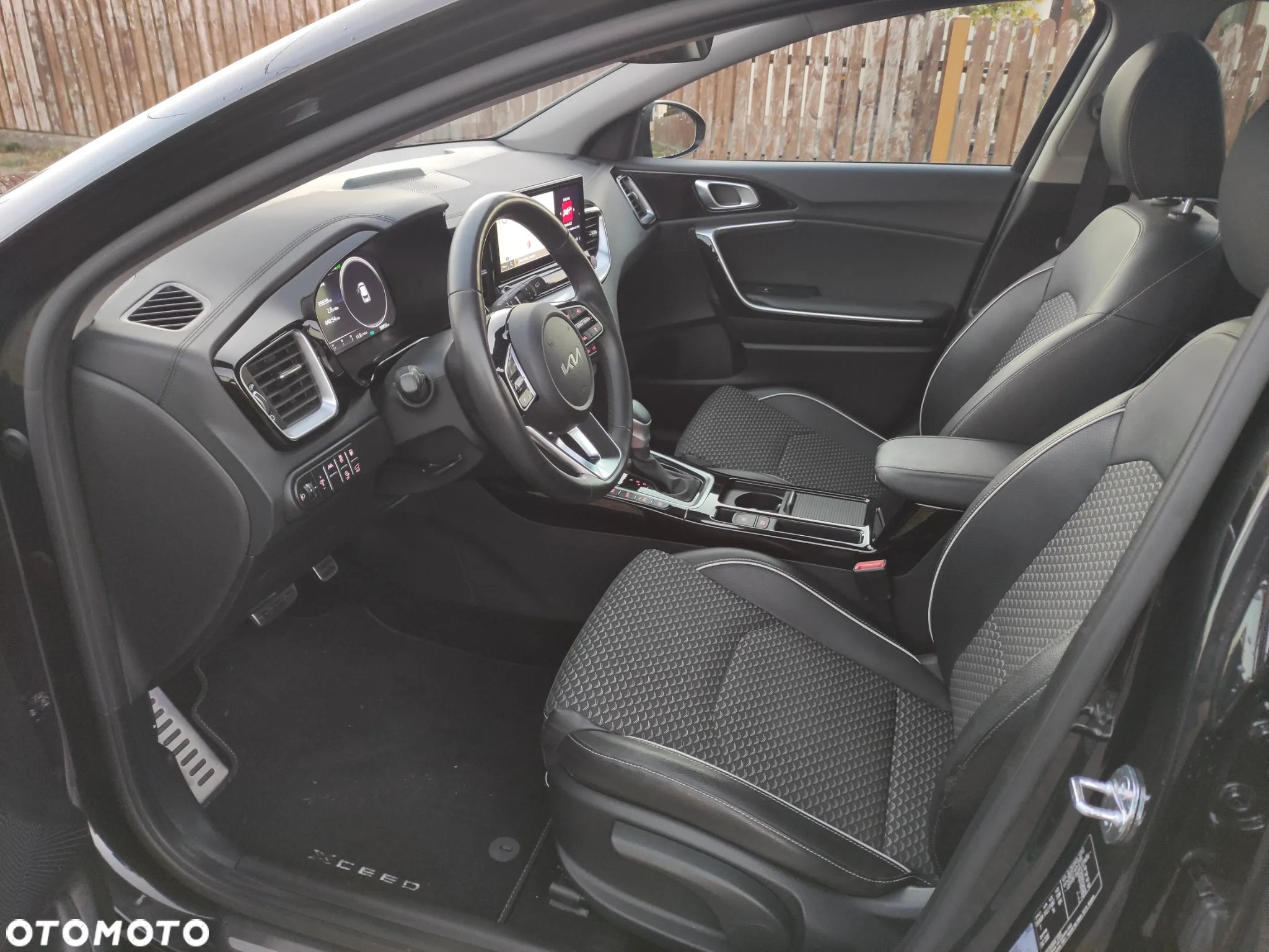 Kia XCeed 1.6 GDI PHEV L Business Line DCT - 11