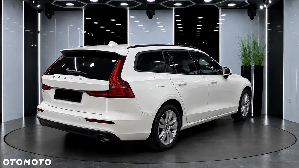 Volvo V60 B3 B Momentum Core - 5