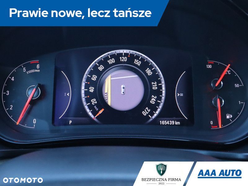 Opel Insignia - 13