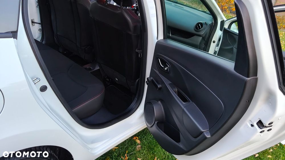 Renault Clio 1.2 16V 75 Experience - 29