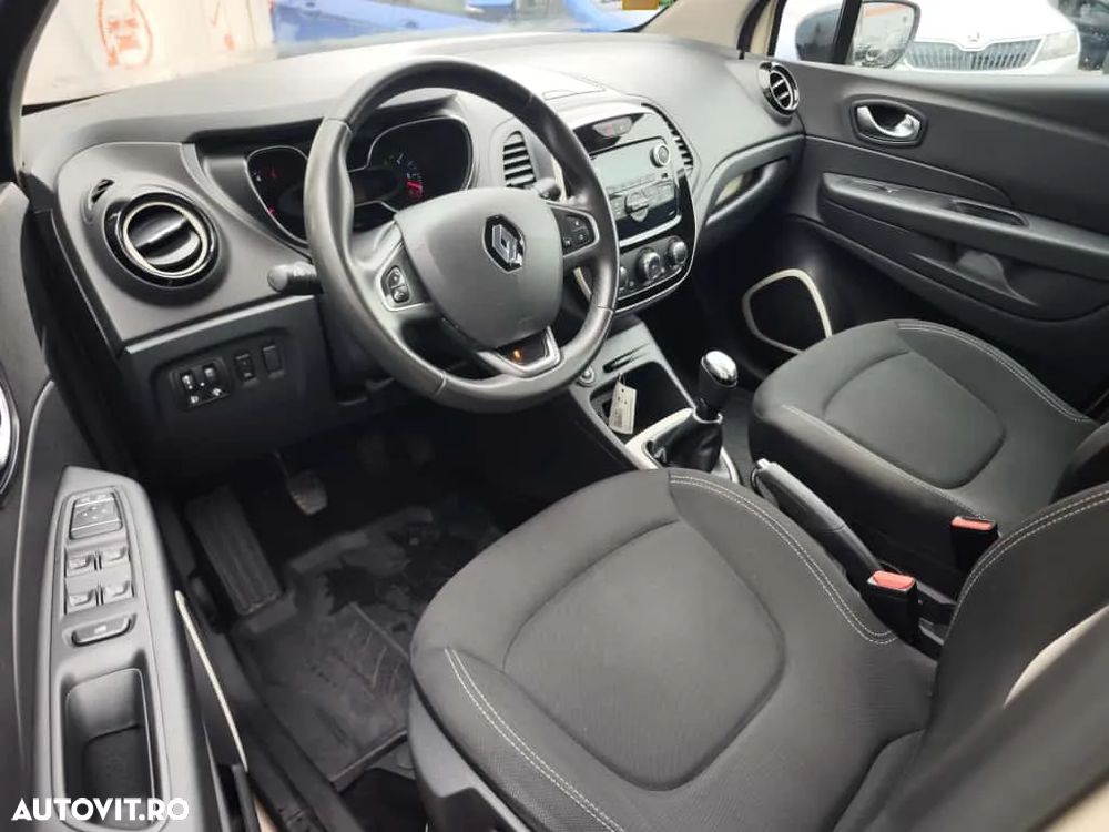 Renault Captur - 9