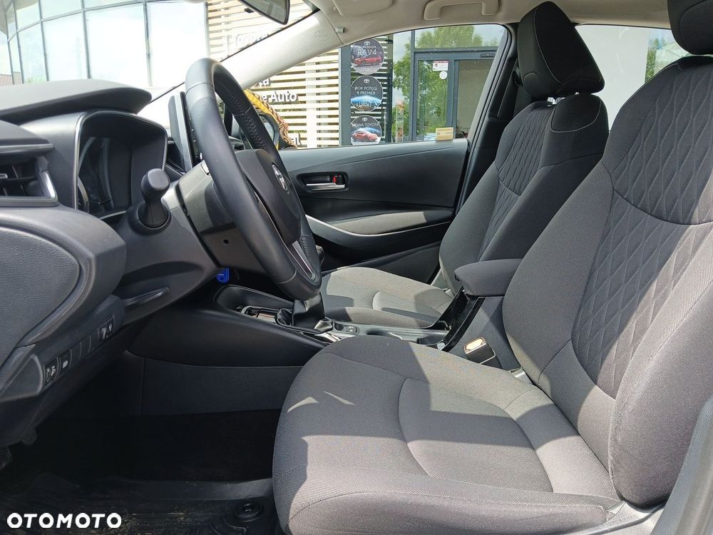 Toyota Corolla - 17