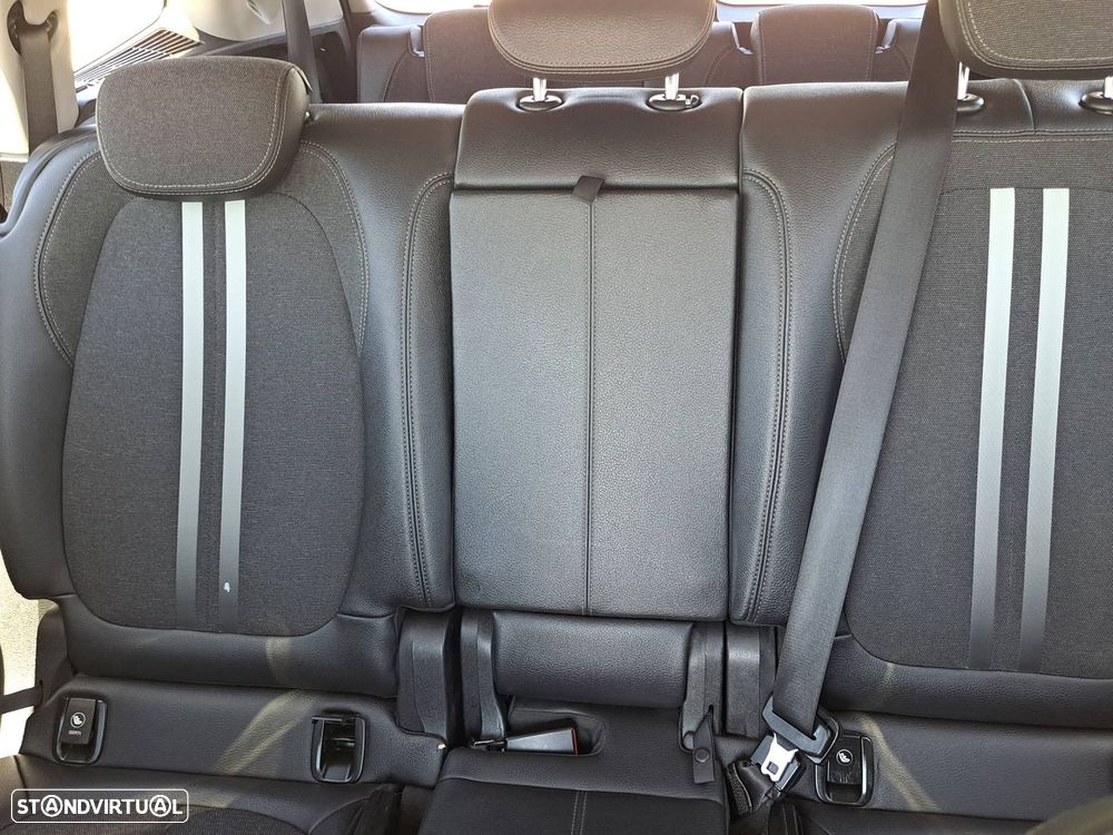 BMW 216 Gran Tourer d 7L Line Sport Auto - 26