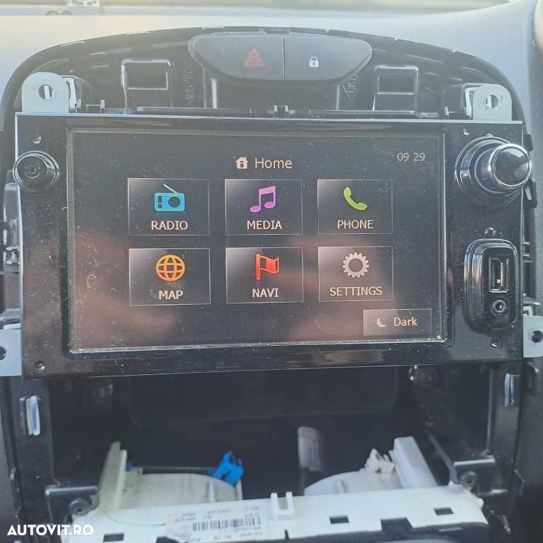 Navigatie originala Renault Clio IV - 1